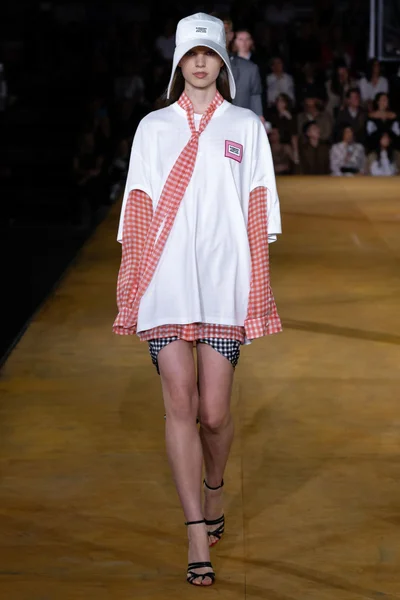 Look 73